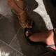 piedi eleganti amiche